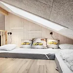 Hasten - 600m From The Sea By Interhome *