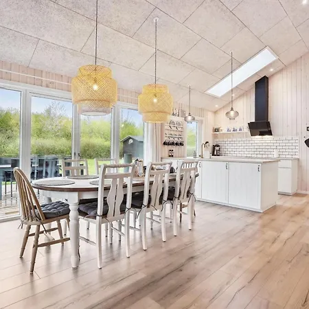 Hasten - 600m From The Sea By Interhome Dom wakacyjny